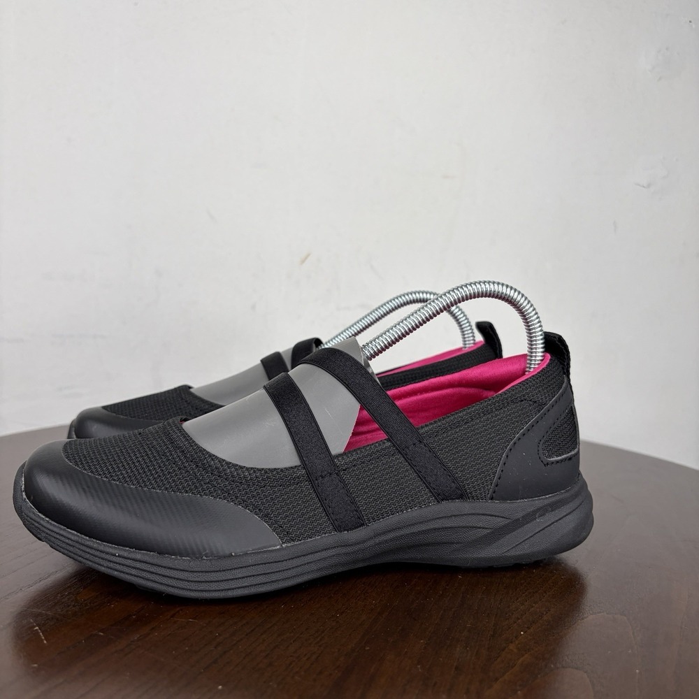Vionic Agile Opal Shoes Women's 6 Wide Black Comfort Mary Jane Loafer Sneaker